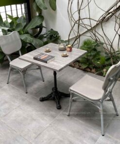 Bộ bàn ghế ban công BC-11 nhôm đúc mặt gỗ resin ngoài trời