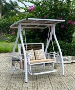 Xích đu sân vườn bằng sắt sơn tĩnh điện ngoài trời