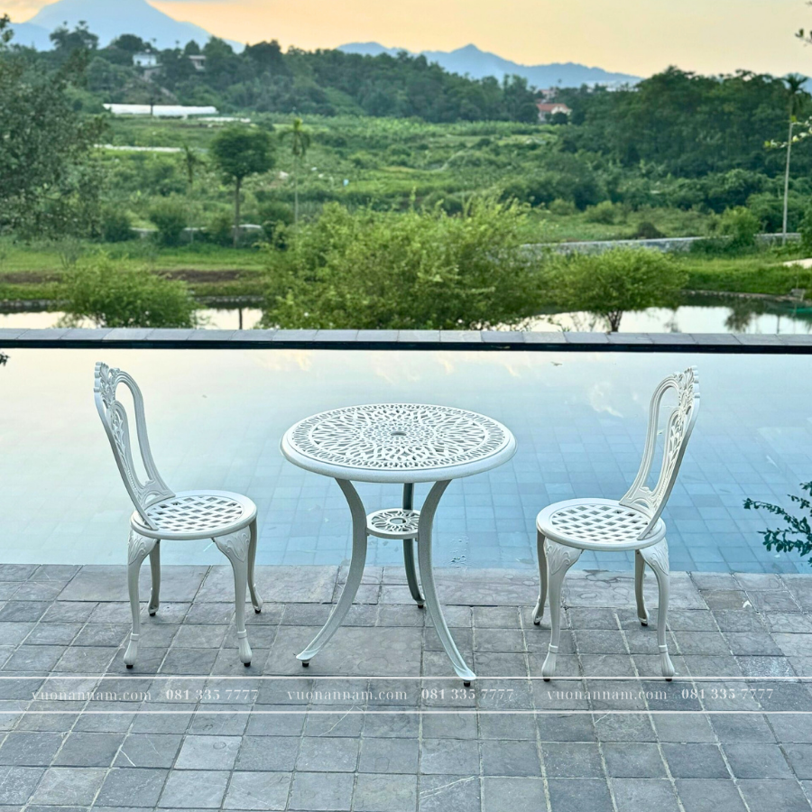 Bàn Ghế Ngoài Trời